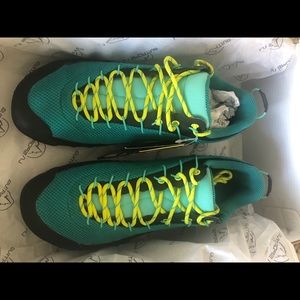 NEW La Sportiva TX3s
